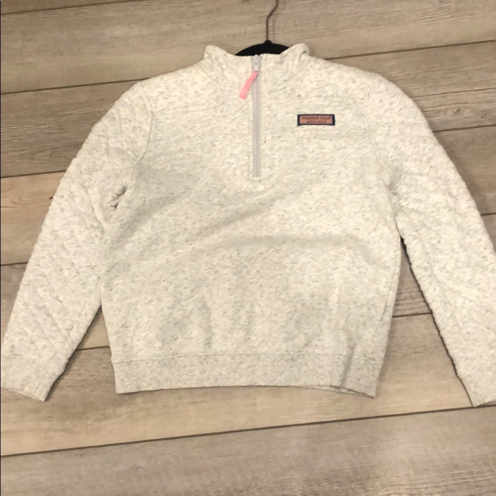Vineyard vines sweatshirt in gray